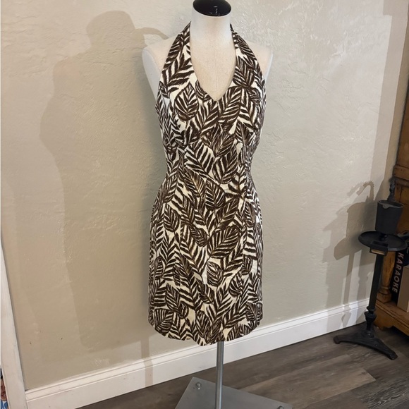Jones New York Tropical Brown and White leaf pattern Halter Dress Sz 8 - Picture 7 of 8